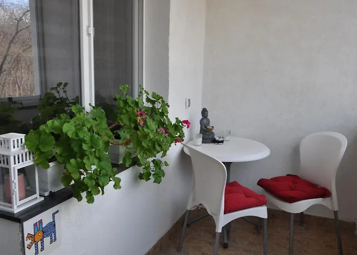 דירה City Apartment Varna וארנה