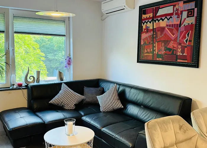 דירה City Apartment Varna *